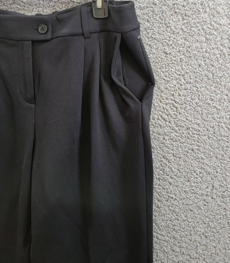 Calvin Klein Pants Women's 6 Black Solid Pleated Side Pockets Button Zip Closure