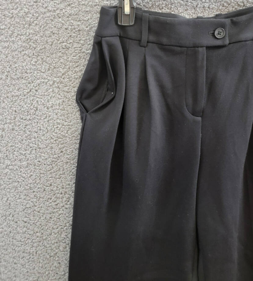 Calvin Klein Pants Women's 6 Black Solid Pleated Side Pockets Button Zip Closure