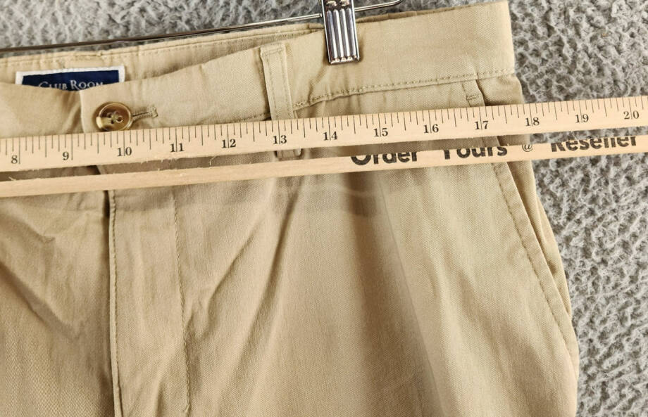 Club Room Stretch Pants Men's 34W x 32L Khaki Side Pockets Button Zip Closure