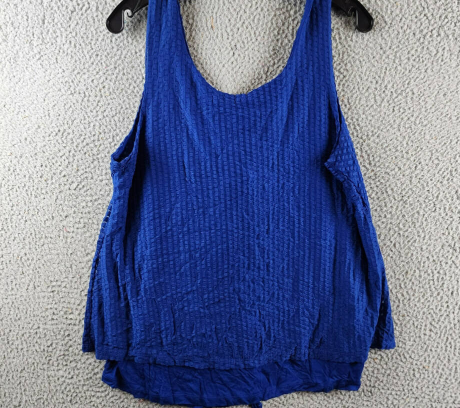 Cable & Gauge Lace-up Back Textured Top Womens XL Blue Solid Crewneck Sleeveless