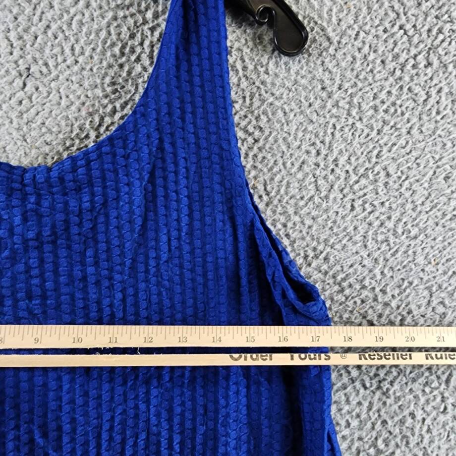 Cable & Gauge Lace-up Back Textured Top Womens XL Blue Solid Crewneck Sleeveless