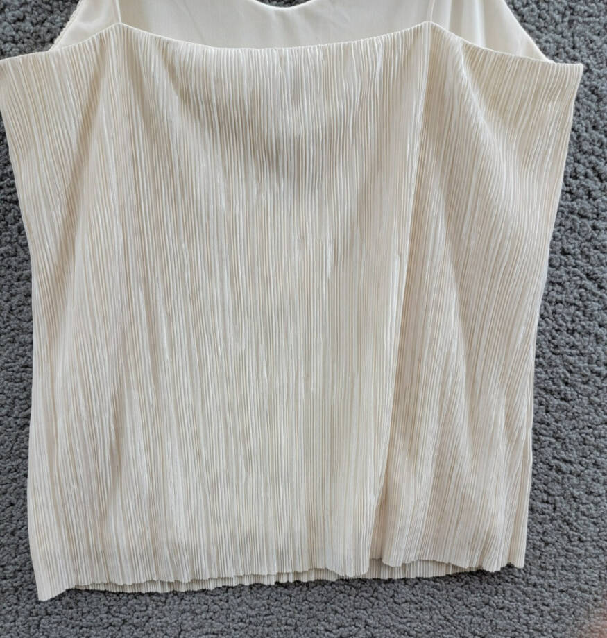Anne Klein V-Neck Micro-Pleated Knit Tank Women's S Anne White Solid Pullover