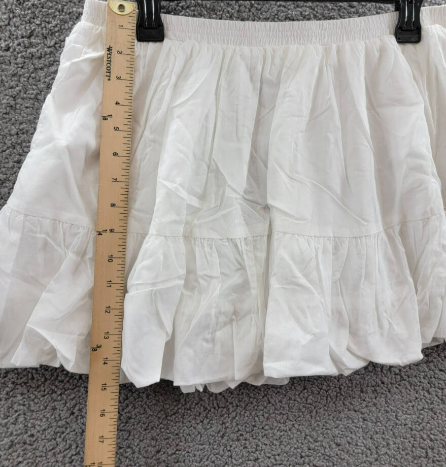 Steve Madden Aisha Tiered Mini Skirt Women's L White Solid Elastic Waist Pull On