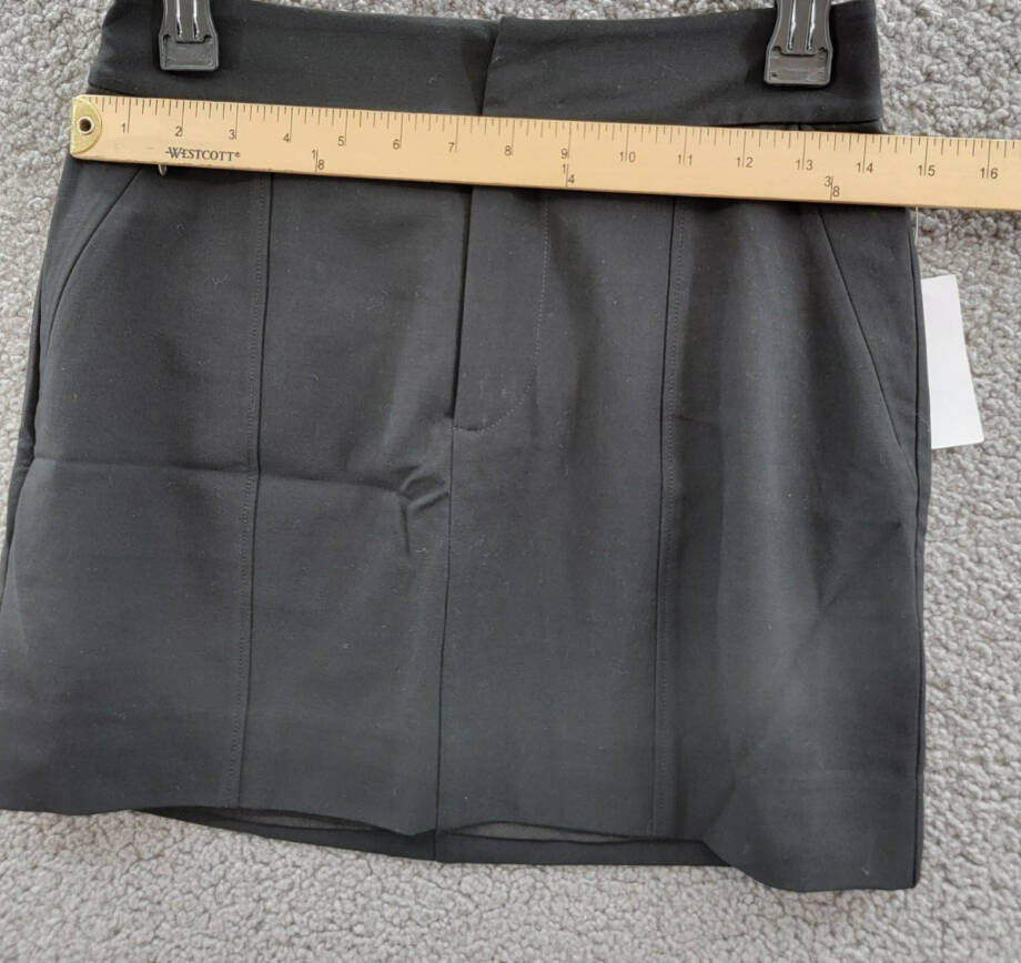 Good American Suiting Mini Skirt Women's 00/24 Black Zipped Pockets Hook & Bar