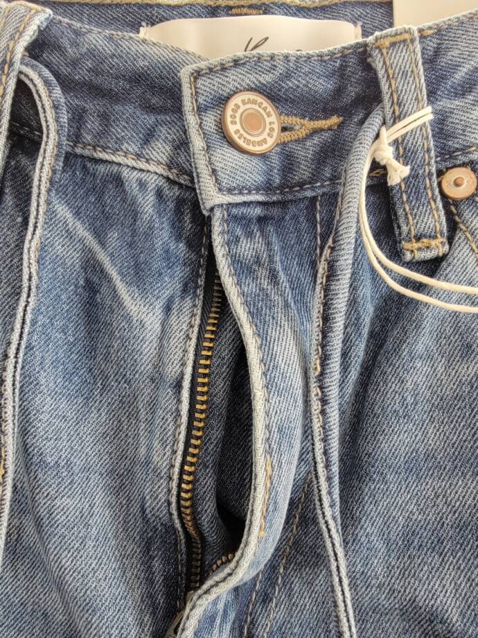 KanCan Hilo Ultra High Rise 90's Flare Jeans Women's 3/25 Medium Blue Button Zip