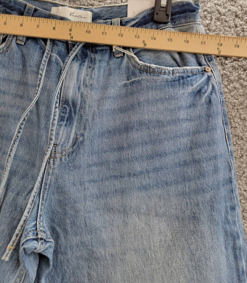 KanCan Hilo Ultra High Rise 90's Flare Jeans Womens 13/30 Medium Blue Button Zip