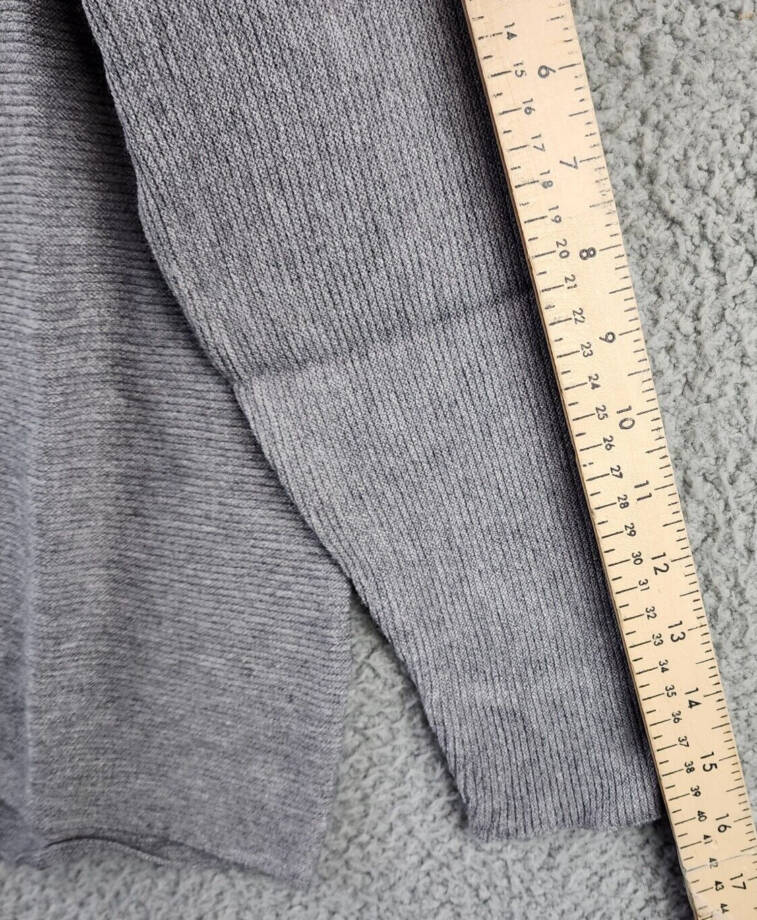 Cupio Mock Neck Knit Pullover Sweater Women's L Heather Grey Pullover Style L/S