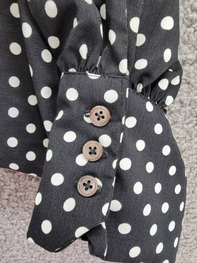 Riley & Rae Polka Dot Tie Neck Blouse Womens XL Black/White Collared Long Sleeve