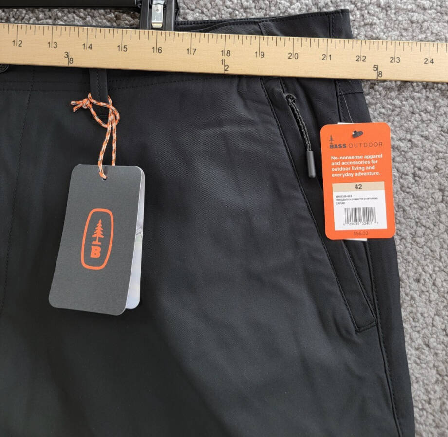 Bass Outdoor Traveler Tech Commuter Shorts Men's 42 Caviar High Rise Zip/Button