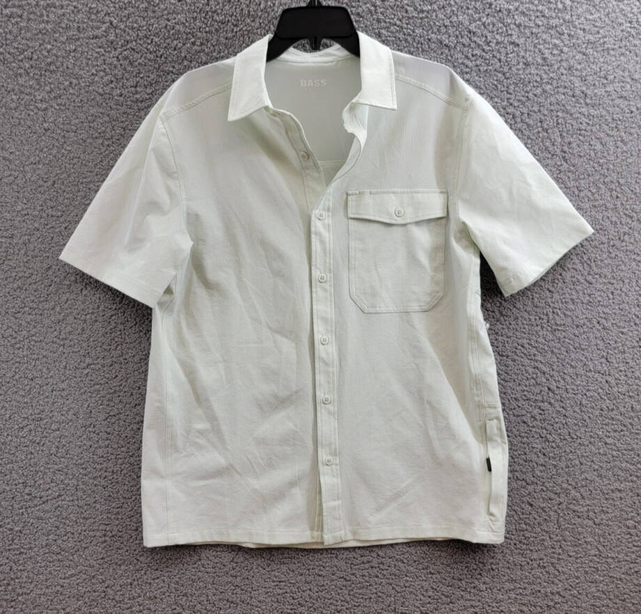 BASS OUTDOOR Trailer A.C. Short-Sleeve Shirt Men M Spread Collar Button Closure