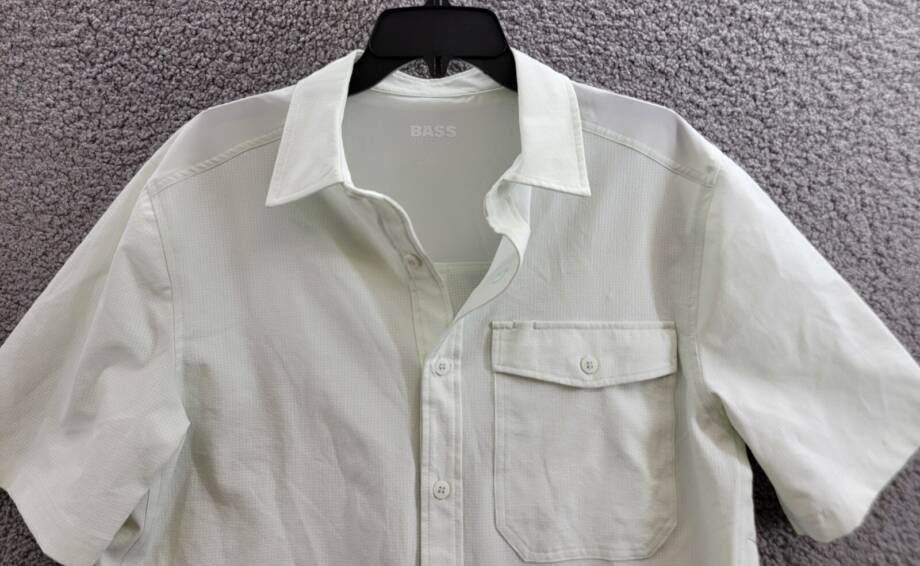 BASS OUTDOOR Trailer A.C. Short-Sleeve Shirt Men M Spread Collar Button Closure