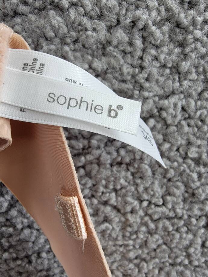 Sophie B. Strapless Underwired Bra Women's 34B Nude Solid Hook & Eye Closure