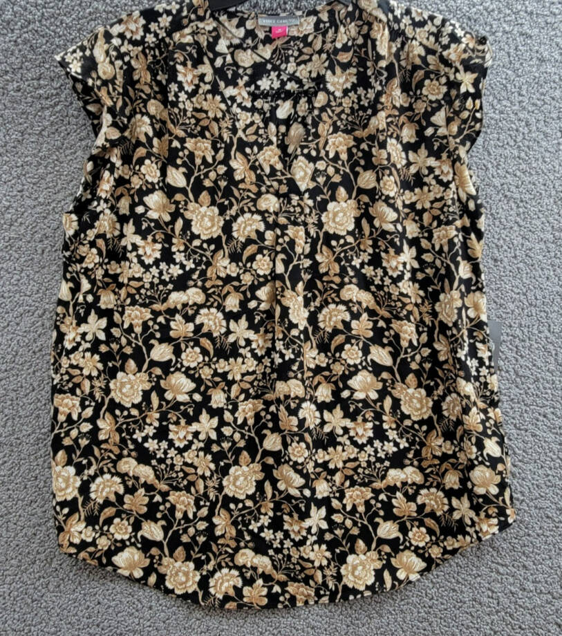 Vince Camuto Floral-Print Flutter-Sleeve Top Women's M Multi V-Neck Pullover