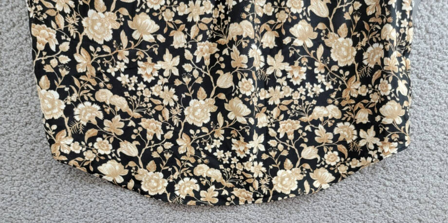 Vince Camuto Floral-Print Flutter-Sleeve Top Women's M Multi V-Neck Pullover