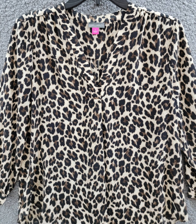 Vince Camuto Leopard Print V-Neck Top Women's S Rich Black Multi 3/4 Sleeve