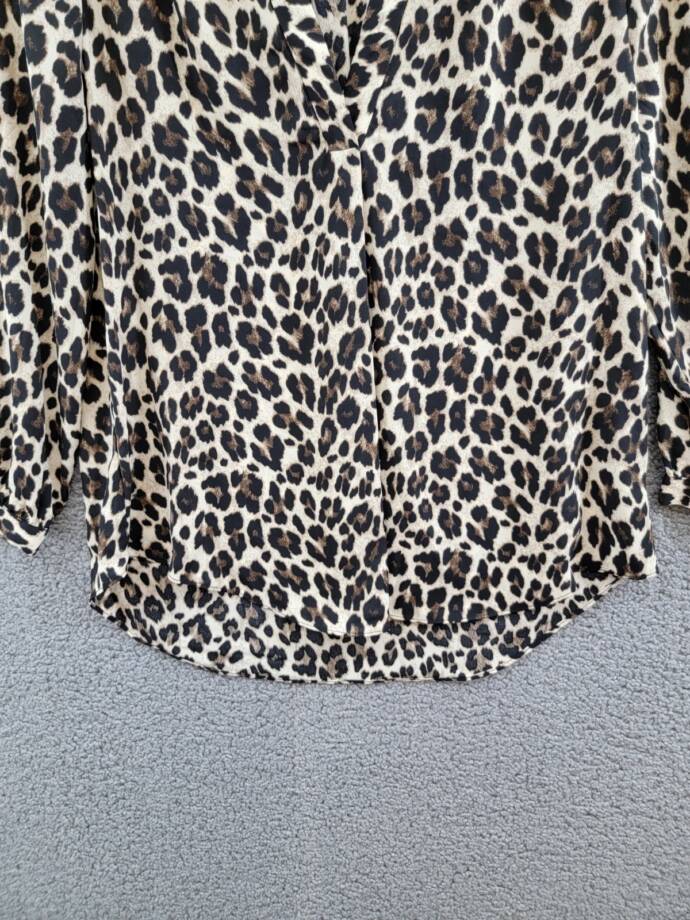 Vince Camuto Leopard Print V-Neck Top Women's S Rich Black Multi 3/4 Sleeve