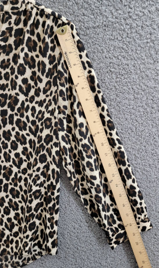 Vince Camuto Leopard Print V-Neck Top Women's S Rich Black Multi 3/4 Sleeve