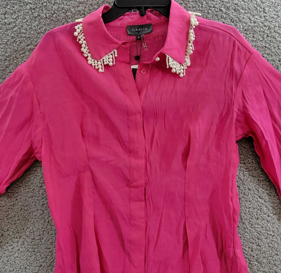 Gracia Faux Peal Trim Collar Top Women's S Fuchsia Button Front Placket L/S