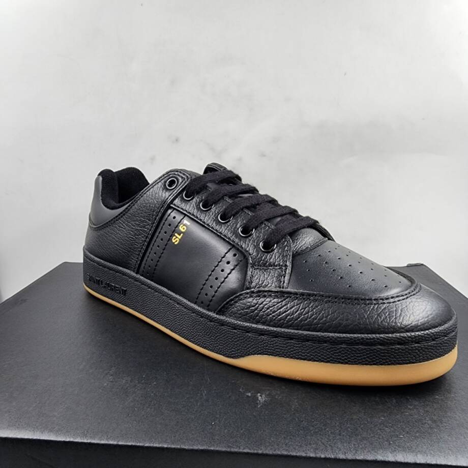 Saint Laurent SL/61 Low Top Sneakers Men's 42.5/9.5US Black Round Toe Lace Up