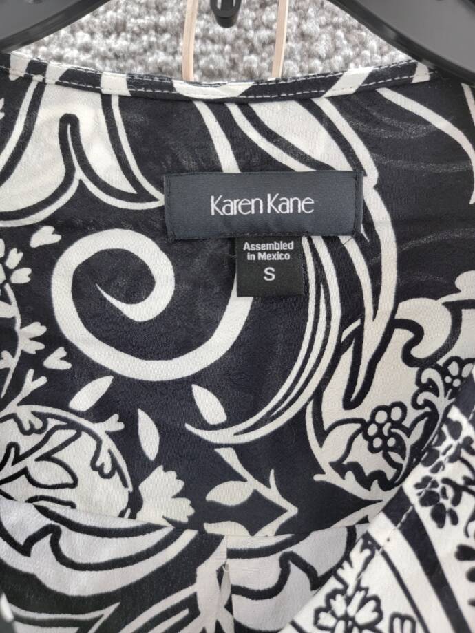 Karen Kane Printed Blouson Sleeve Blouse Women's S Black Pullover Style