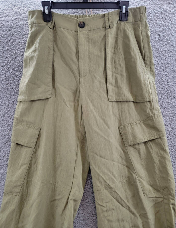 Vince Mid-Rise Fluid Cargo Pants Women 10 Earthly Zip Fly with Button Closure