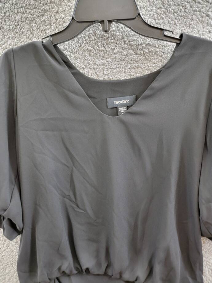 Karen Kane Puffed Sleeve Blouse Hem Top Women's S Black V-neck Pullover Style