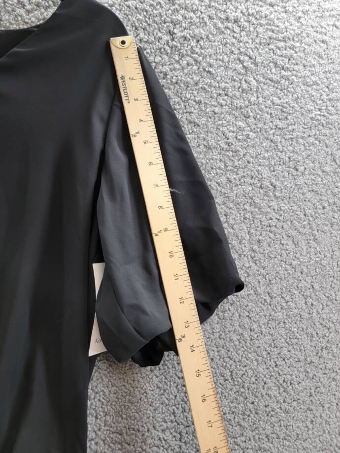 Karen Kane Puffed Sleeve Blouse Hem Top Women's S Black V-neck Pullover Style
