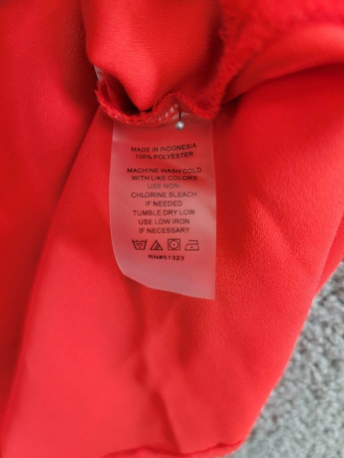 Vince Camuto Sleeveless Cowl Neck Top Women's S Tulip Red Keyhole Back Pullover