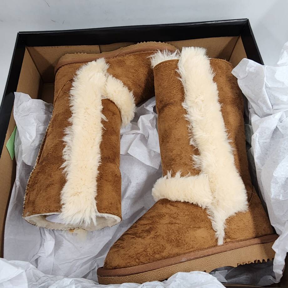 I.n.c. International Concepts Witty Faux Fur Boots Girls 11M Chestnut Pull On