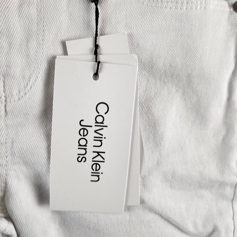 Calvin Klein Skinny Denim Bermuda Shorts Big Girls 12 Whiteout Solid Zip/Button