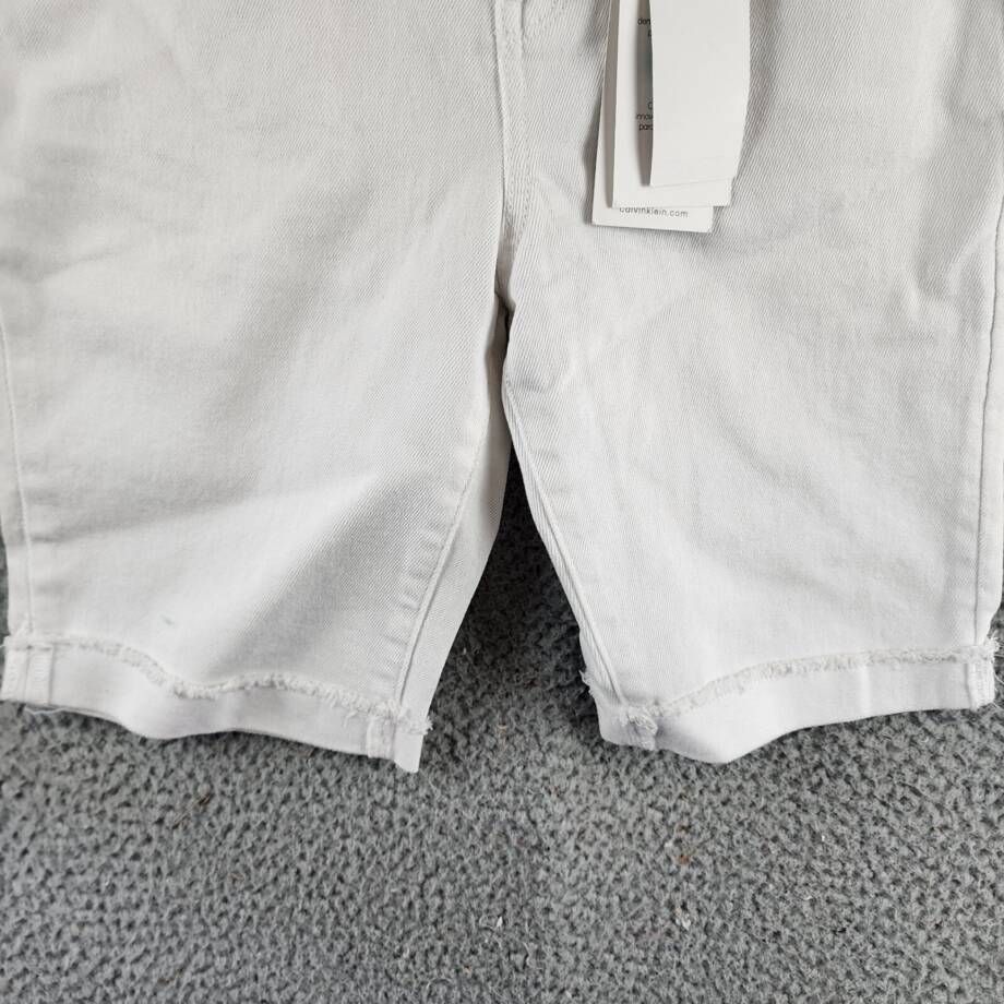Calvin Klein Skinny Denim Bermuda Shorts Big Girls 16 Whiteout Solid Zip/Button
