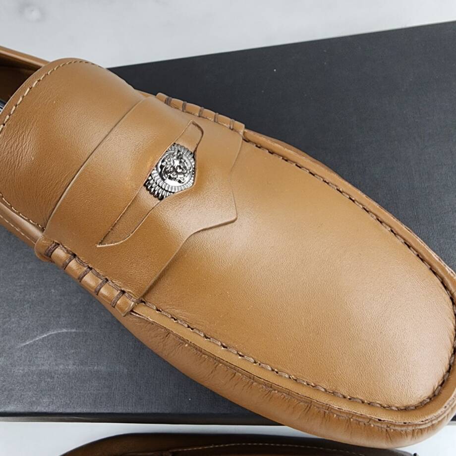 Versace Medusa Coin Slip On Penny Drivers Men's 41/8 US Dark Toffee Moc Toe