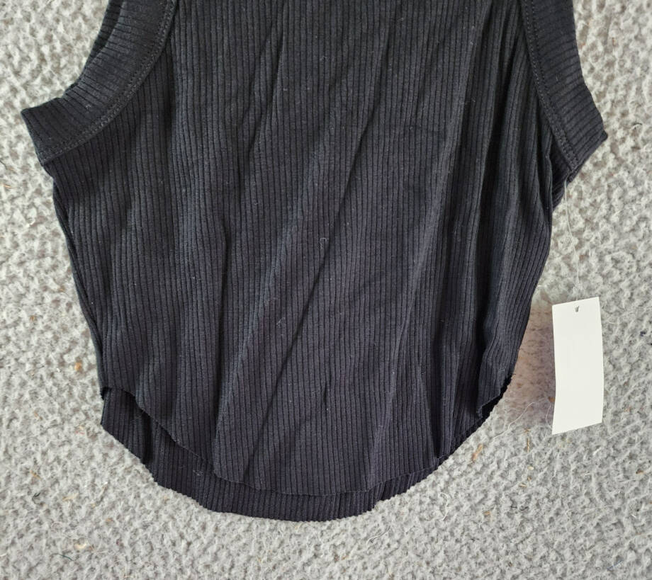 Hashttag Ribbed Cropped Tank Top Women's XS Black Round Neck Sleeveless Pullover