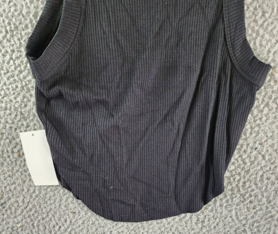 Hashttag Ribbed Cropped Tank Top Women's XS Black Round Neck Sleeveless Pullover
