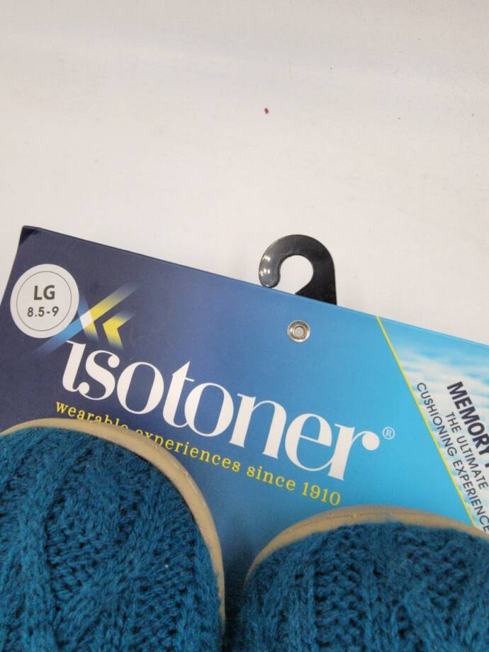 Isotoner Signature Cable Knit Alexis Hoodback Slippers Women's 8.5-9 Blue Lagoon