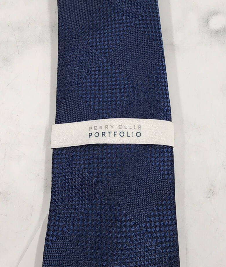 Perry Ellis Stuben Check Tie Men's One Size Navy Classic Design Pointed Style +
