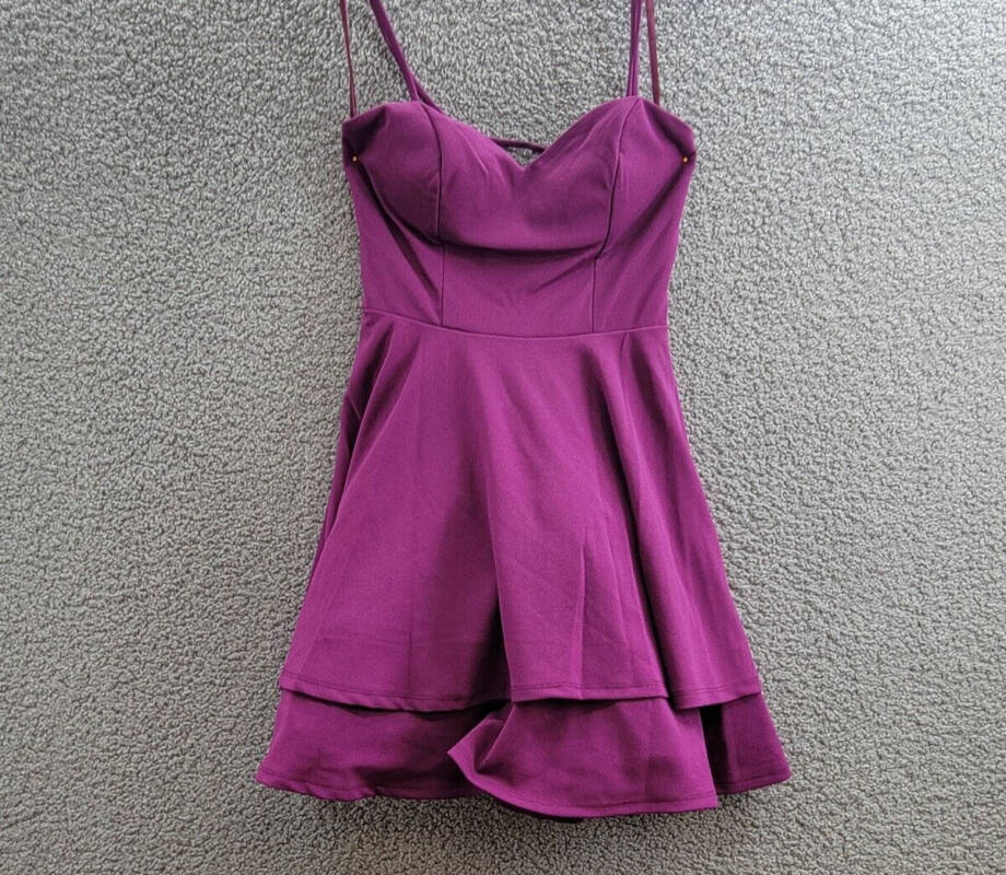 City Studio Sweetheart-Neckline Fit & Flare Dress Juniors' 3/4 Orchid Back Zip
