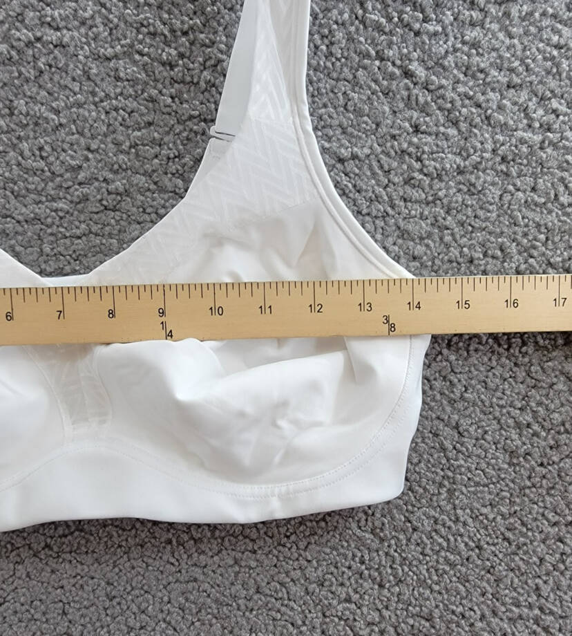 Playtex 18 Hour® Bounce Control Convertible Wireless Bra Women's 36DD White