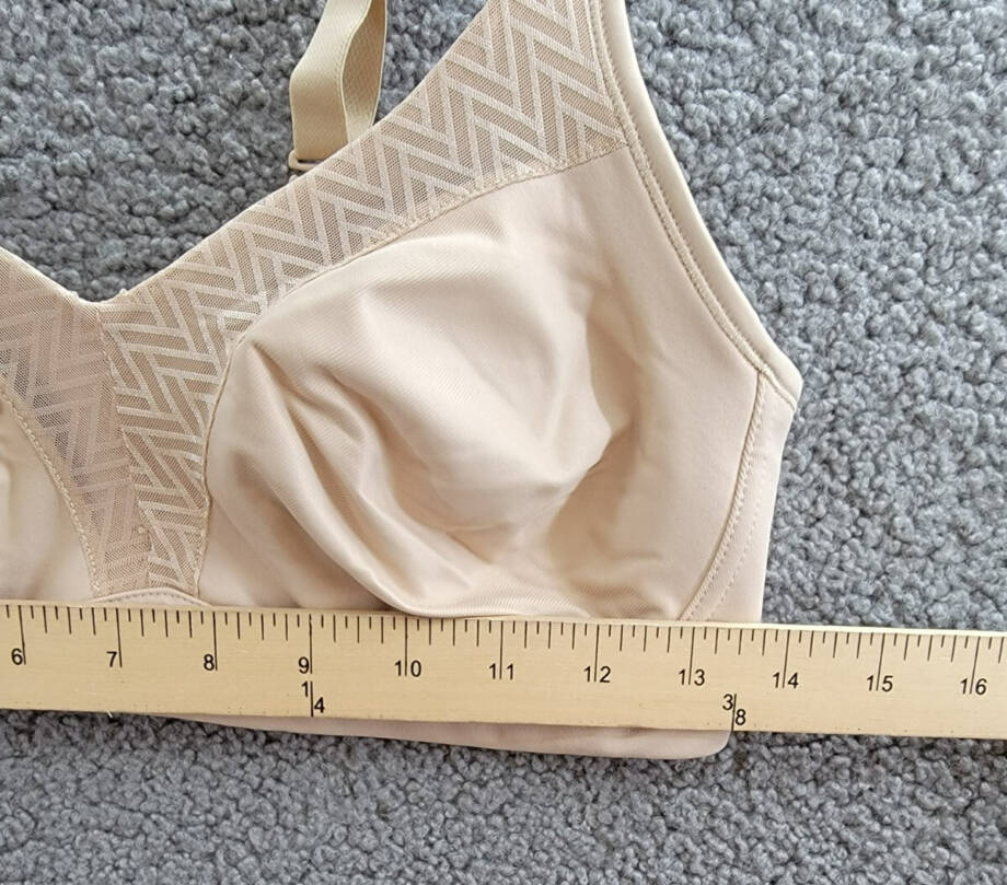 Playtex 18 Hour Bounce Control Wire Free Bra Women's 36D Taupe Hook & Eye Back