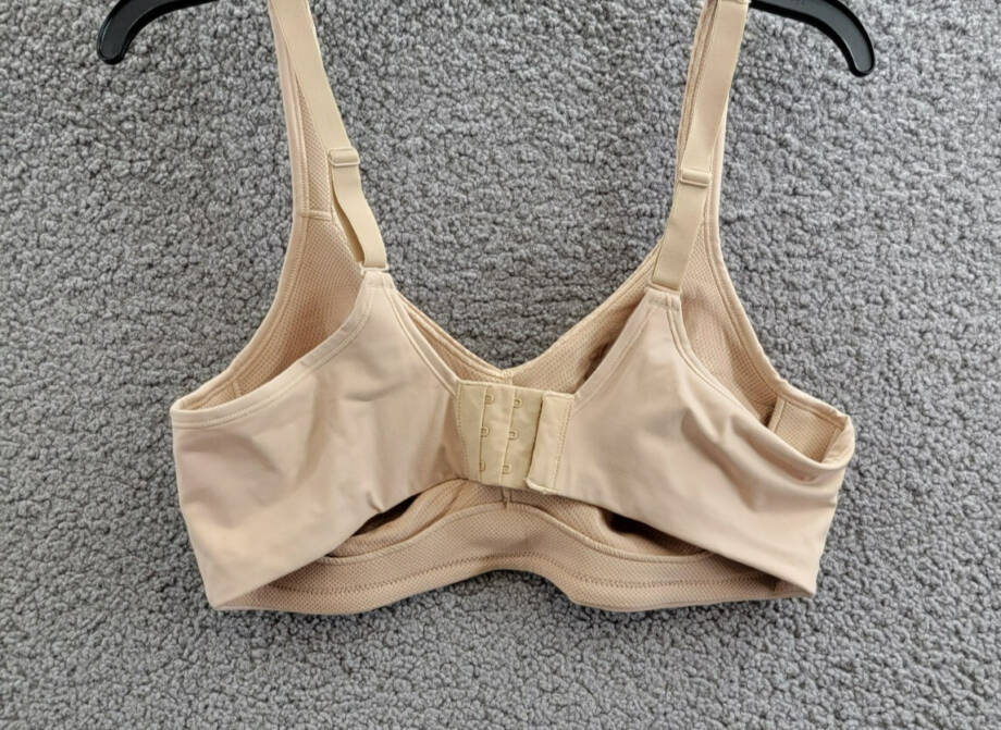 Playtex 18 Hour® Bounce Control Convertible Wireless Bra Women's 38D Taupe