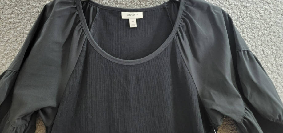 On 34th Trendy Plus Size Scoop-Neck Puff-Sleeve Top Women's 0X Black Pullover