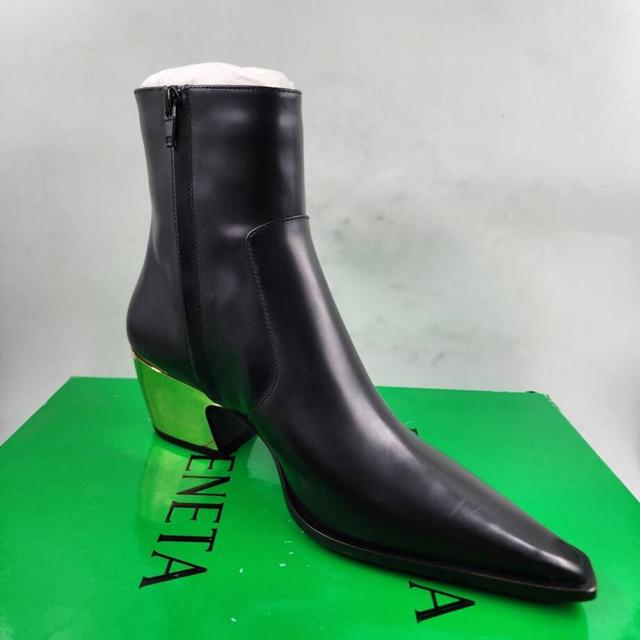 Bottega Veneta Tex Block Heel Booties Women's 38.5/8.5 US Black/Gold Side Zip
