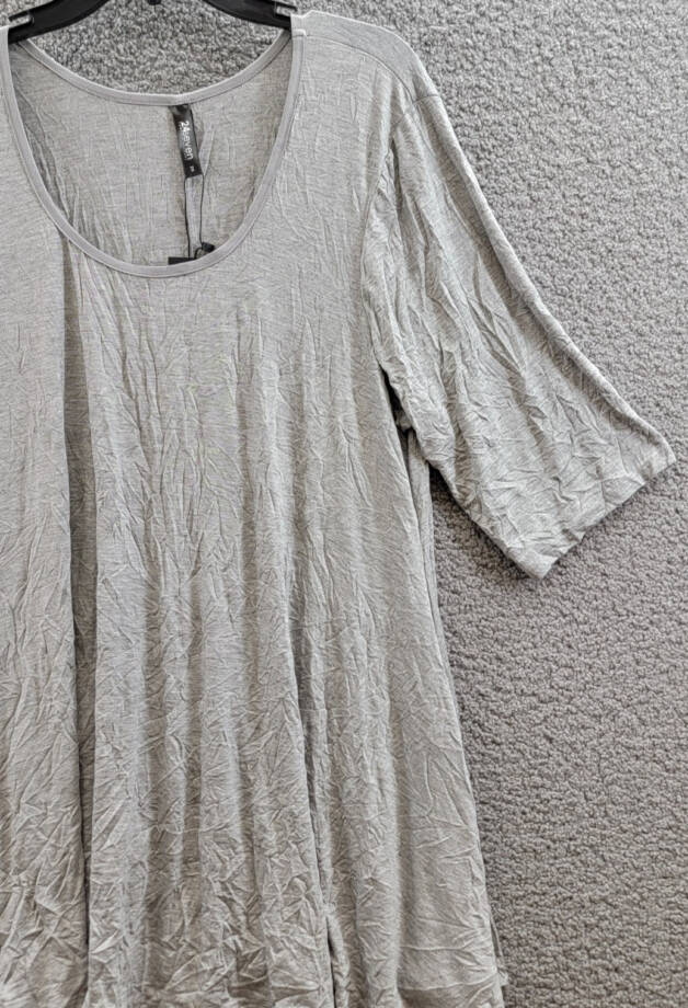 24seven Comfort Apparel Plus Size Scoop Neck Tunic Top Women's 2x Gray Pullover