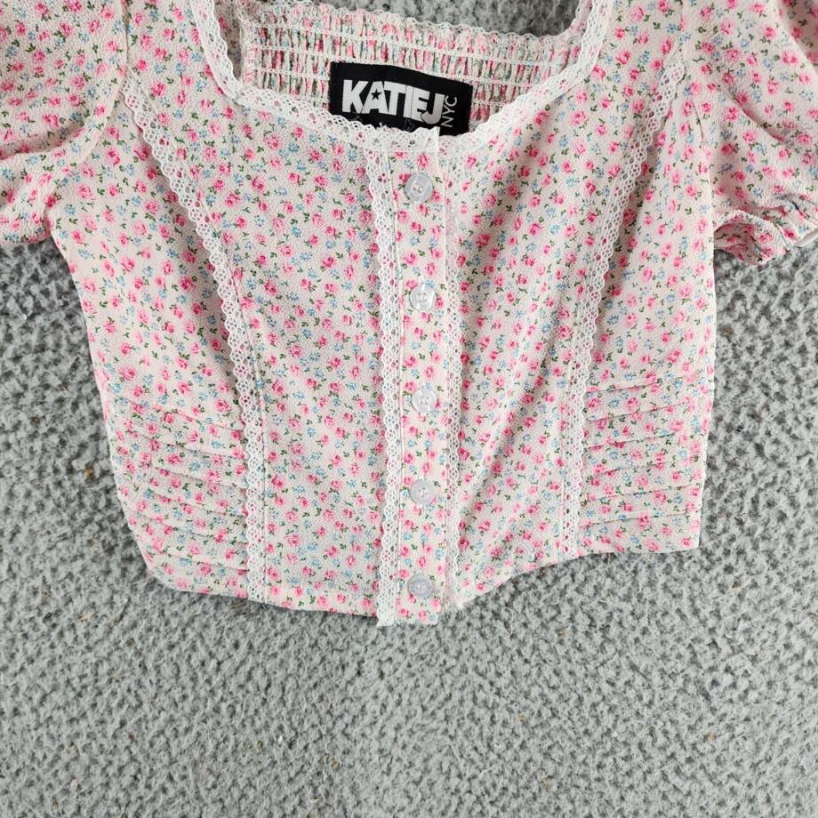 KatieJnyc Jordie Peasant Top Girls' M White Ditsy Floral Square Neck Pullover