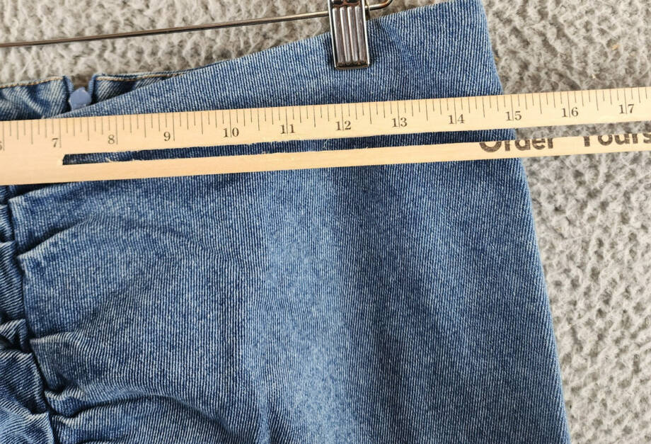 AQUA Asymmetric Ruched Front Mini Skirt Women's S Medium Wash Denim Back Zip