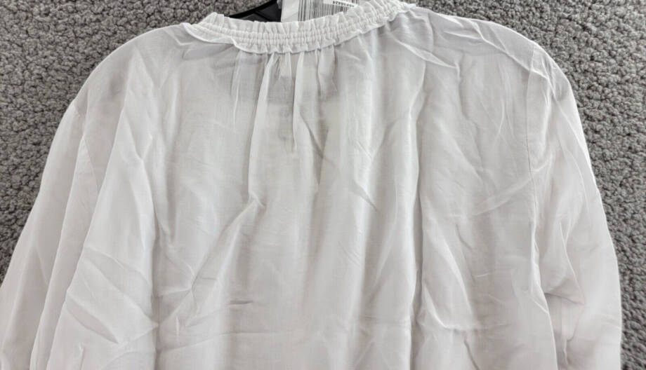 Velvet by Graham & Spencer Samantha Split Neck Blouse Women's S White Pullover