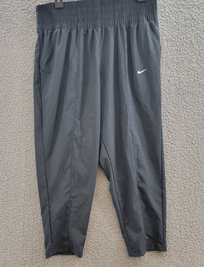 Nike Plus Size Dri-FIT One Ultra High-Waist Pants Women's 1X Black Elastic Waist