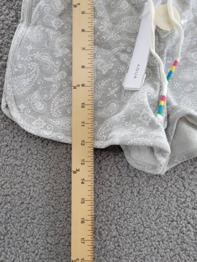 AQUA Camp Bandana Print Lightning Patch Shorts Women's XS Gray Paisley Pull On