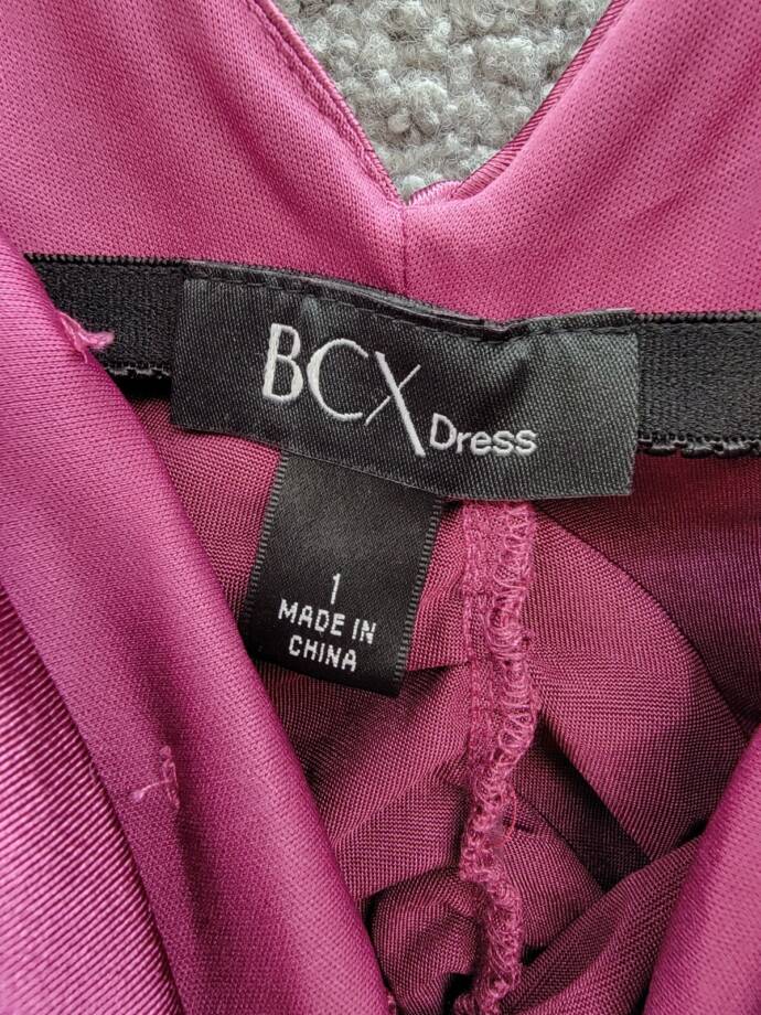 BCX Ruched Mermaid Dress Juniors' 1 Plum Front Slit V-Neck Back Zip Closure