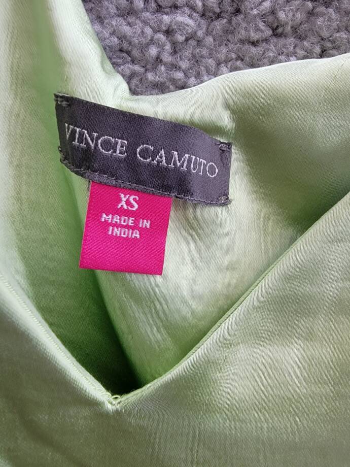 Vince Camuto V-Neck Sleeveless Slip Dress Women's XS Foam Green Slit Pullover